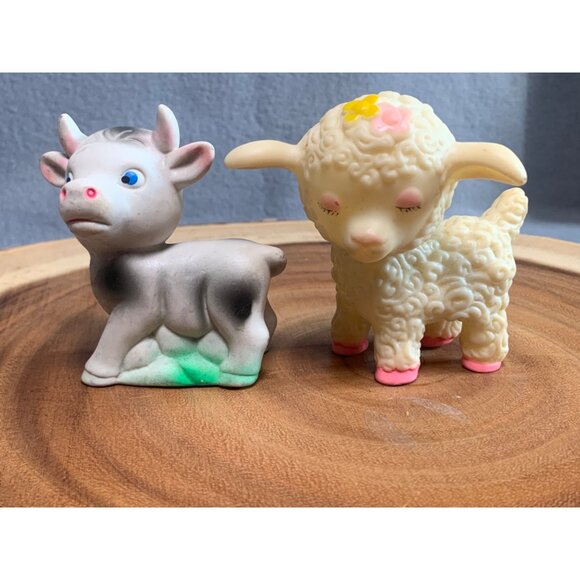 Vintage R Dakin & Co Lamb & Calf Figurines - Adorable Farm Animal Decor - Picture 10 of 10